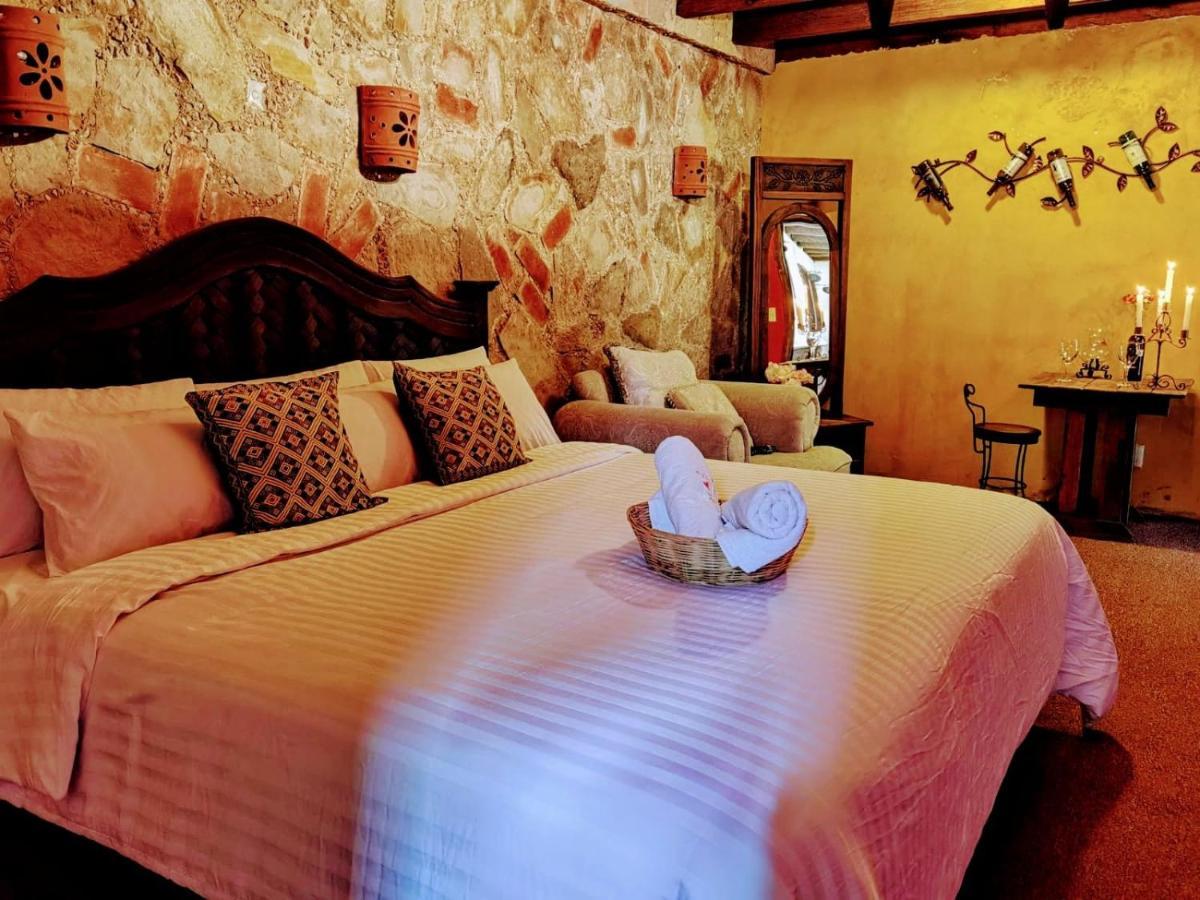 Hotel & Cava La Parroquia San Cristóbal de Las Casas Exteriör bild