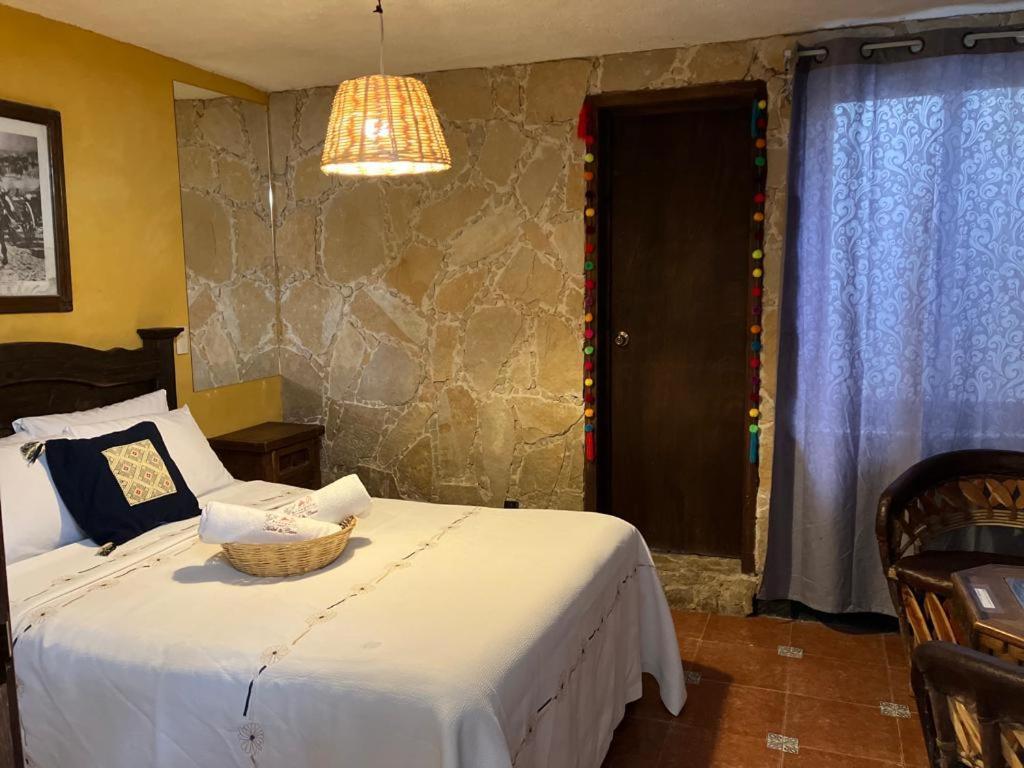 Hotel & Cava La Parroquia San Cristóbal de Las Casas Exteriör bild